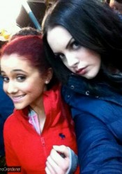 Ariana Grande Personal Twitter Photo