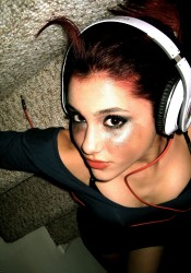 Ariana Grande Personal Twitter Photo
