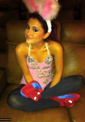 Ariana Grande Personal Twitter Photo