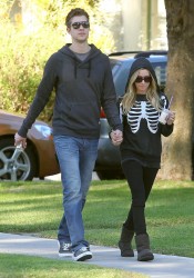 Ashley Tisdale Goes Out With Her Boyfriend in LA