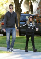 Ashley Tisdale Goes Out With Her Boyfriend in LA