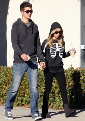 Ashley Tisdale Goes Out With Her Boyfriend in LA