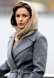 Catherine Zeta Jones On Set of Broken City in New York