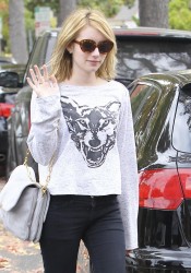 Emma Roberts