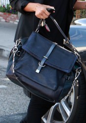 Actress Eva Longoria Leaving the Ken Paves Salon in Beverly Hills