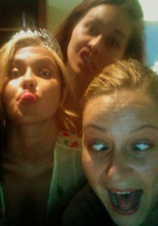 Hayden Panettiere Personal Pics
