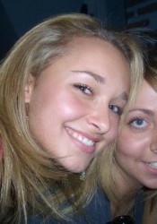 Hayden Panettiere Personal Pics