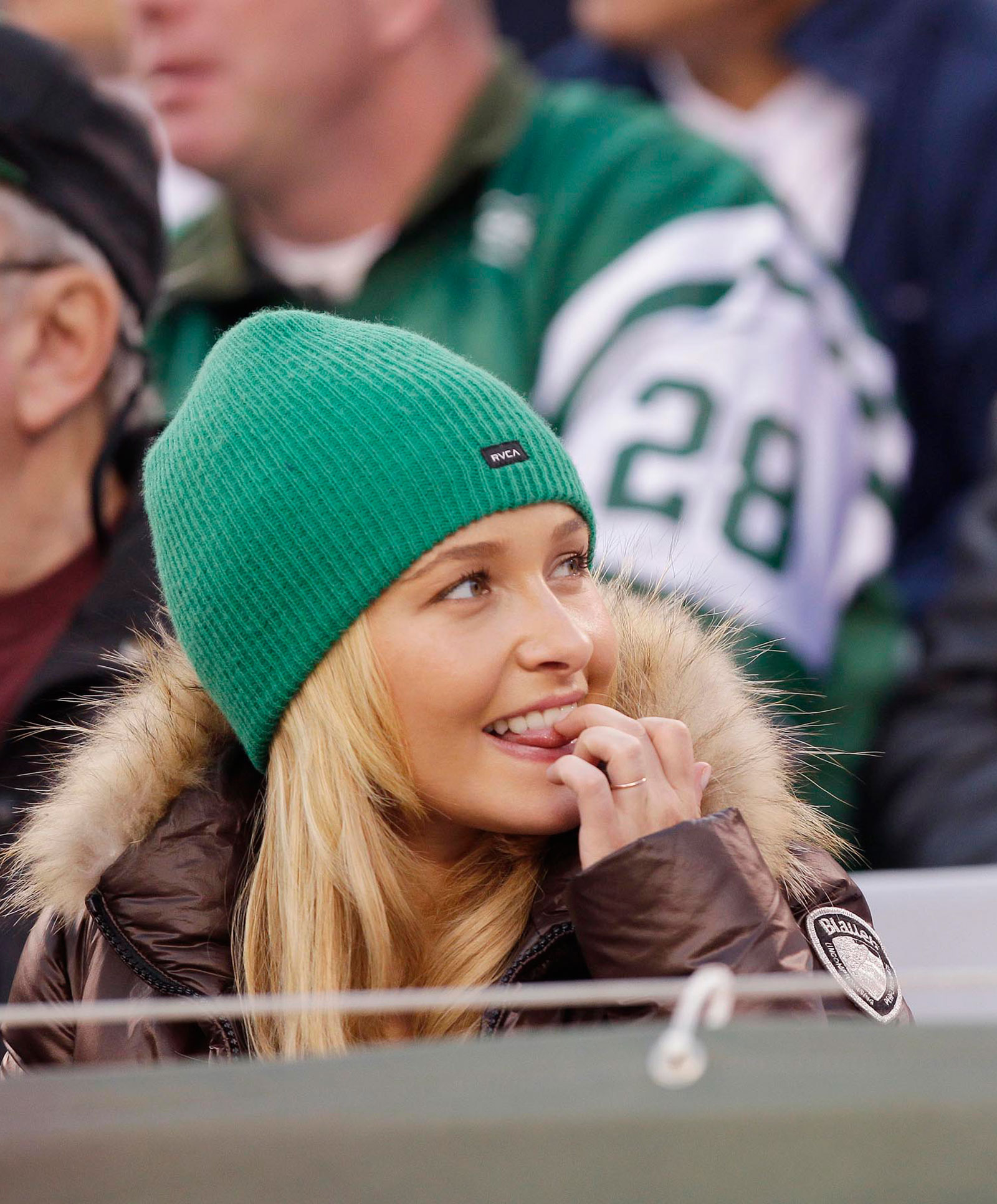 Hayden Panettiere At New York Jets Game In New Jersey HawtCelebs