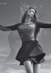 Kate Beckinsale Covers Flaunt Magazine