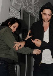 Kristen Stewart and Robert Pattinson head to Camden