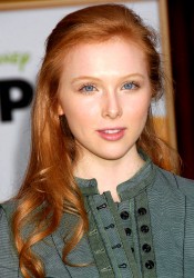 Molly Quinn