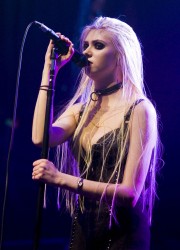Taylor Momsen