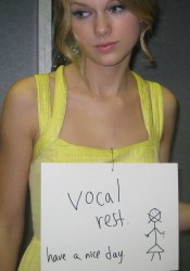 Taylor Swift Private Twitter Photo