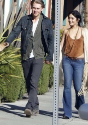 Vanessa Hudgens with his Boyfriend In Venice