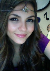 Victoria Justice Private Twitter Photo