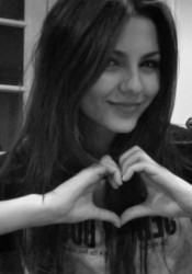 Victoria Justice Private Twitter Picture