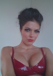 Adrianne Curry