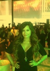 Demi Lovato Personal Twitter Photo