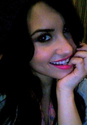 Demi Lovato Personal Twitter Photo