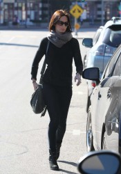 Emily Blunt with Friend Heading to Lunch in Los Angeles