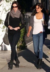 Emily Blunt with Friend Heading to Lunch in Los Angeles
