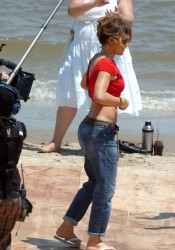 Jennifer Lopez on Set of iQ'Viva! The Chosen in Uruguay