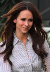 Jennifer Love Hewitt