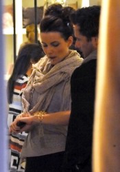 Kate Beckinsale Shopping Candids at the Brentwood Country Mart