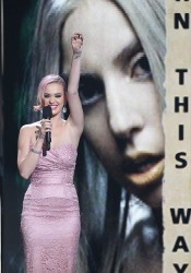 Katy Perry Looks Beautiful at the Grammy Nominations Concert in Los Angeles