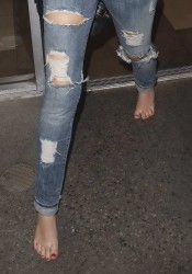 Miley Cyrus and Cheyne Thomas At Panera Bread In Hollywood