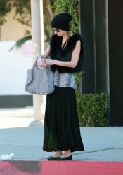 Nicky Hilton Shopping Candids in Los Angeles