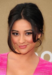 Shay Mitchell