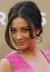 Shay Mitchell
