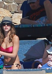 Jessica Alba
