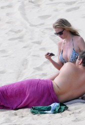 Lara Stone