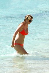 Lara Stone