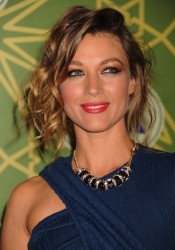 Nathalie Zea