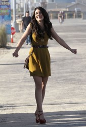 Shenae Grimes