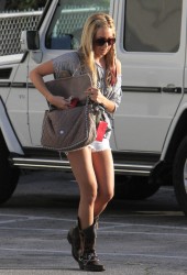 Ashley Tisdale