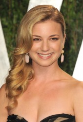 Emily VanCamp