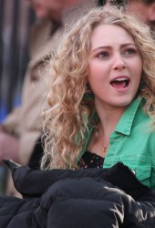 ANNASOPHIA ROBB