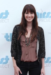 CHYLER LEIGH