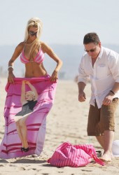 COURTNEY STODDEN