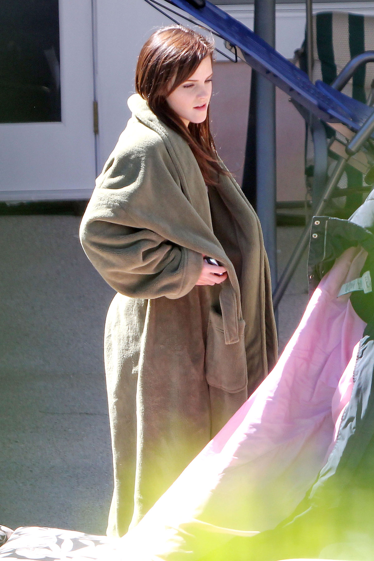 EMMA-WATSON-on-the-Set-of-The-Bling-Ring-in-Los-Angeles-13.jpg