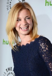 Emily VanCamp