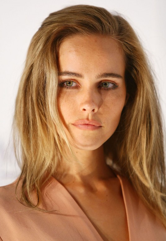 ISABEL LUCAS