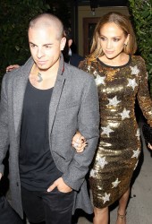 JENNIFER LOPEZ