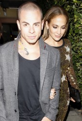 JENNIFER LOPEZ