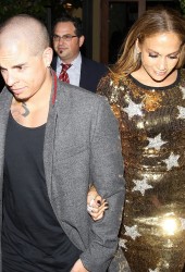 JENNIFER LOPEZ