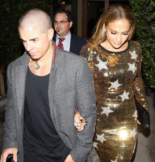 JENNIFER LOPEZ